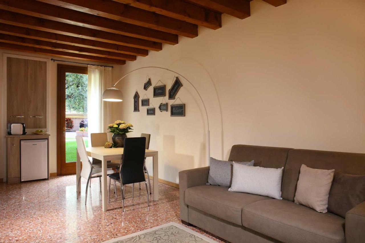 Villa Tiziano ResidenceRosà エクステリア 写真